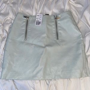 Mint green-white ish leather skirt with zippers!